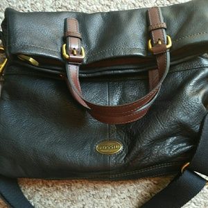 FOSSIL FOLD OVER BAG